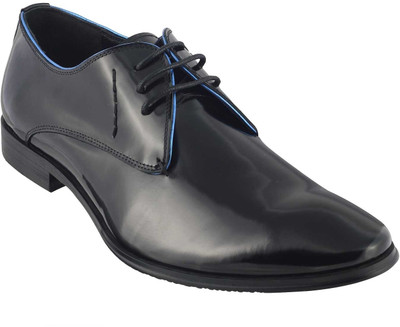 

Metro Davinchi Lace Up Shoes For Men(Black, 11;black
