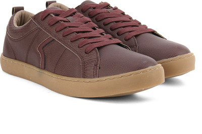 

United Colors of Benetton Men Sneakers For Men(Brown, 901