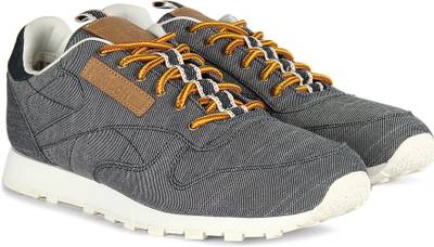 Reebok CL LEATHER DP Men Sneakers