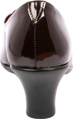 Indulgence Slip On