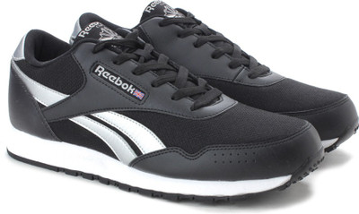 

REEBOK CLASSIC PROTONIUM Sneakers For Men(Black, Black/silver/white