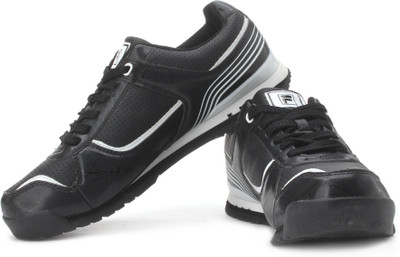 

Fila Vision Sneakers For Men(White, Black, 201;blk;wht