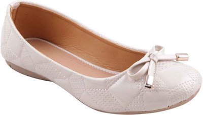 

Adorn Elegant Bellies For Women(Beige), Cream