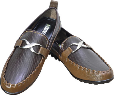

Lee Grip Loafers For Men(Grey, Brown