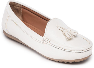 

Bruno Manetti DVS-004-LB Loafers For Women(White