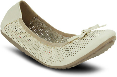 

Get Glamr Stylish Bellies For Women(Beige