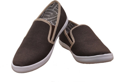 

Lee Grip Casuals For Men(Brown)