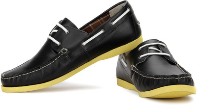 

United Colors of Benetton Loafers For Men(Black, Yellow, 700