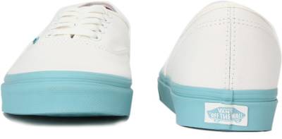 VANS AUTHENTIC Sneakers