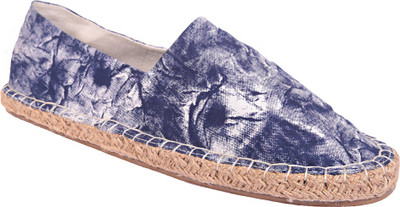 

Live Ur Style Casuals For Men(Blue, White