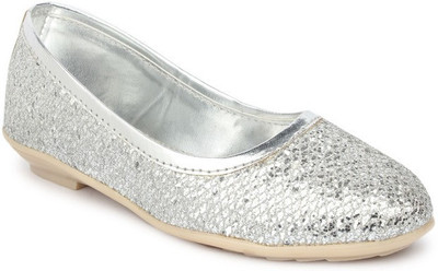 

Sindhi Footwear Comfortable Bellies For Women(Silver)