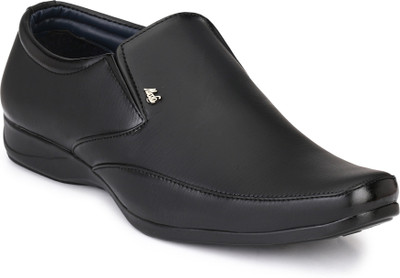 

Ruggero OGIL Slip On For Men(Black