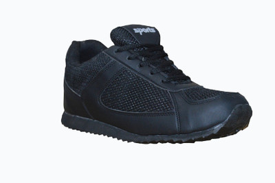 

Port Sports-Yankees Training & Gym Shoes For Men(Black