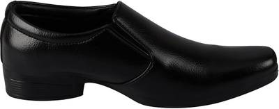 Bata Slip On