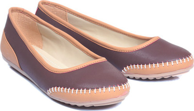 

Bare Soles Chic Stitch Bellies For Women(Brown