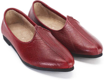 

Bare Skin New Maroon Leather Jalsa With Black Sole Jutis For Men(Maroon)
