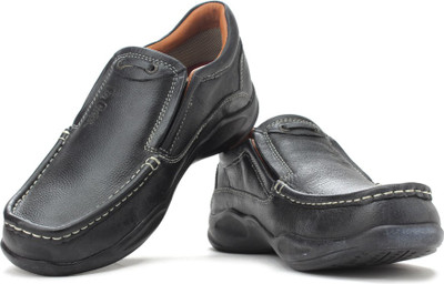 

Lee Cooper Men Loafers For Men(Black, Black p1