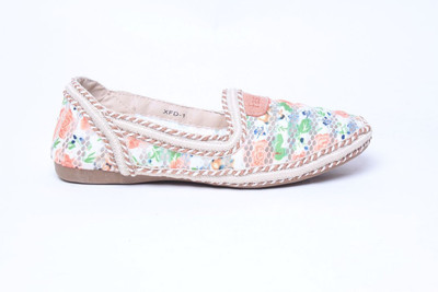 

Feel It Girls(Multicolor