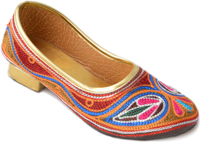 

Myra Beautiful Thread Work Bellies For Women(Multicolor