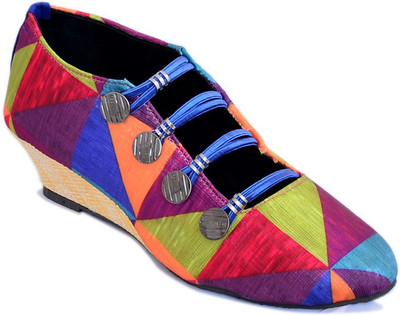 

Myra Party Wear Bellies For Women(Multicolor), Rainbow