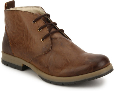 Knotty Derby Crouch Chukka Casual Shoes For Men(Brown, Wood