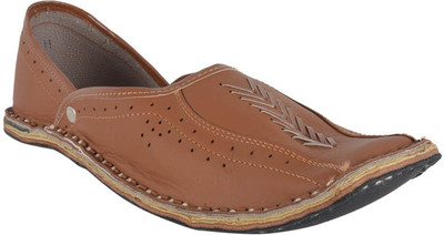 

DFR Ethnic Shoe Style Jutti-Light Brown Jutis For Men(Brown, 04brown