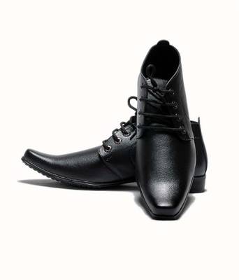 RockSoft Lace Up