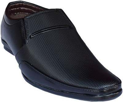 

JK Port Jkp014blk Slip On Shoes For Men(Black