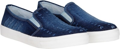 

Kraasa Froever 16 Slip On Sneakers For Women(Blue