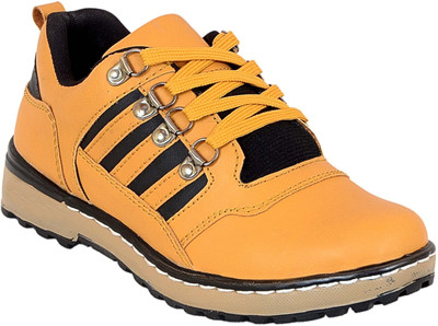 

1AAROW Casuals For Men(Tan