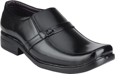 

Prolific Legend Bigmen Slip On Shoes For Men(Black