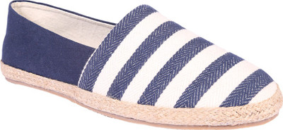 

Live Ur Style LUS-ESPA 59 Loafers For Men(Blue