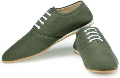 

FUNK Zore Olive Green Canvas Shoes For Men(Olive)