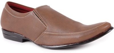 

Zapatoz Brown Slip On For Men(Brown)