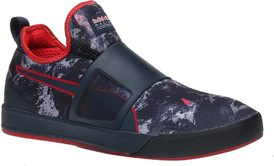 

Puma RBR Red Bull WSSP booty team Casuals For Men(Black