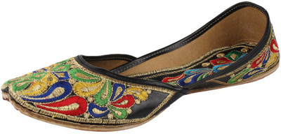 

Saashiwear Punjabi Women Jutis For Women(Black)