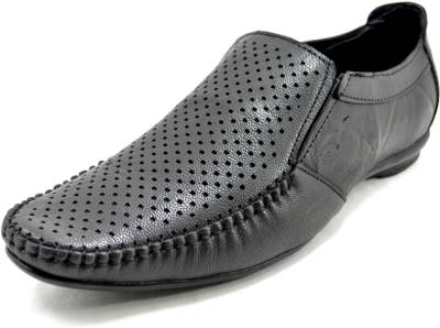 Capella Slip On