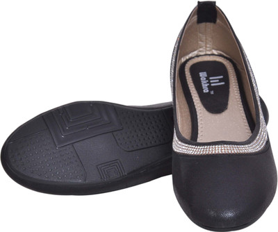 

Wakhra Bellies For Women(Brown, Black