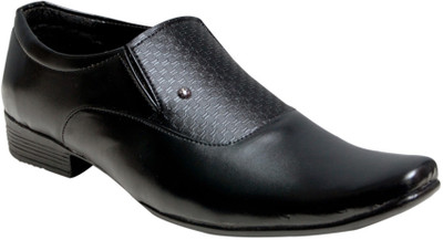 20% OFF on Oora Black Slip On Shoes For Men(Black) 20% OFF on Oora Black Slip On Shoes For Men(Black)