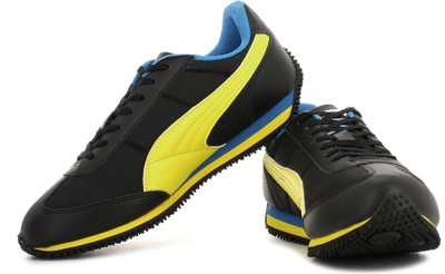 

Puma Speeder Tetron II DP Sneakers For Men(Black, Black;dandelion;blue aster