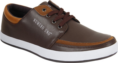 

Numero Uno Casual Shoes For Men(Brown)
