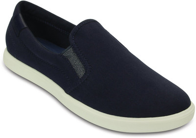 

Crocs Casuals For Women(Blue), 203545-410