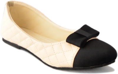 

Myra Party Wear Bellies For Women(Black)