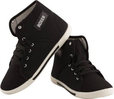 Momentum High Neck Casual Sneakers