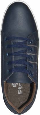 Strive Sneakers
