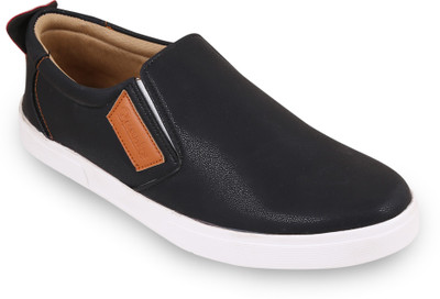 

Quarks Loafers with side patch Loafers For Men(Black