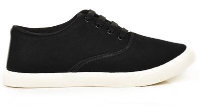 Navchetan Sneakers