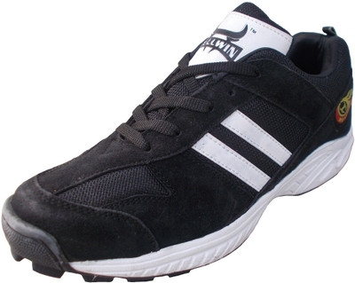 

Bullwin Jumbo Cricket Shoes For Men(Black