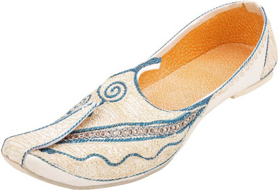 

Footrendz Splendid Jutis For Men(White), Turq