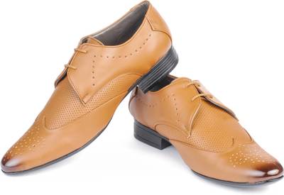 Baaj Lace Up